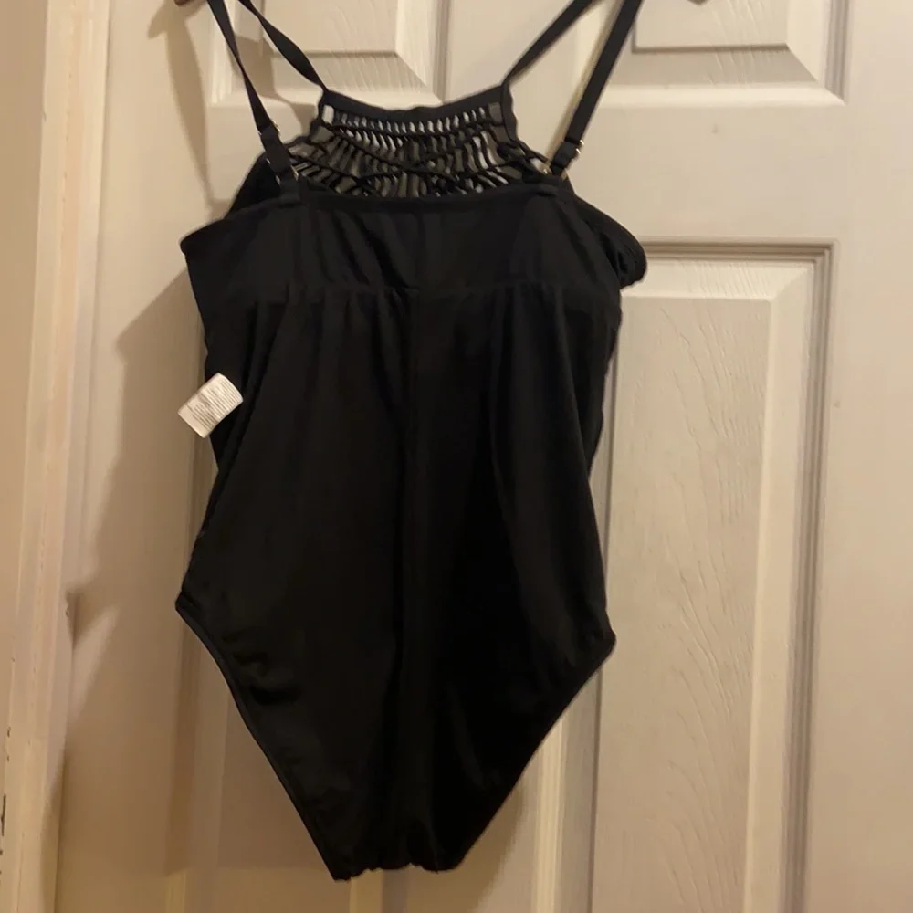 Athena - Picture 6 of 10